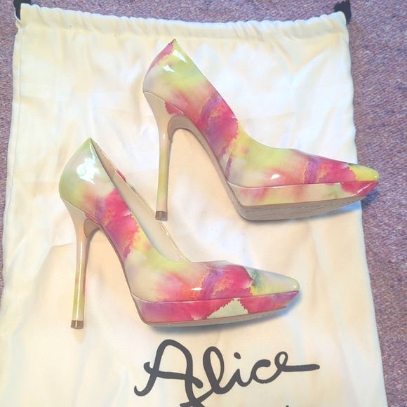 Alicia & Olivia Heels - Picture 3 of 5